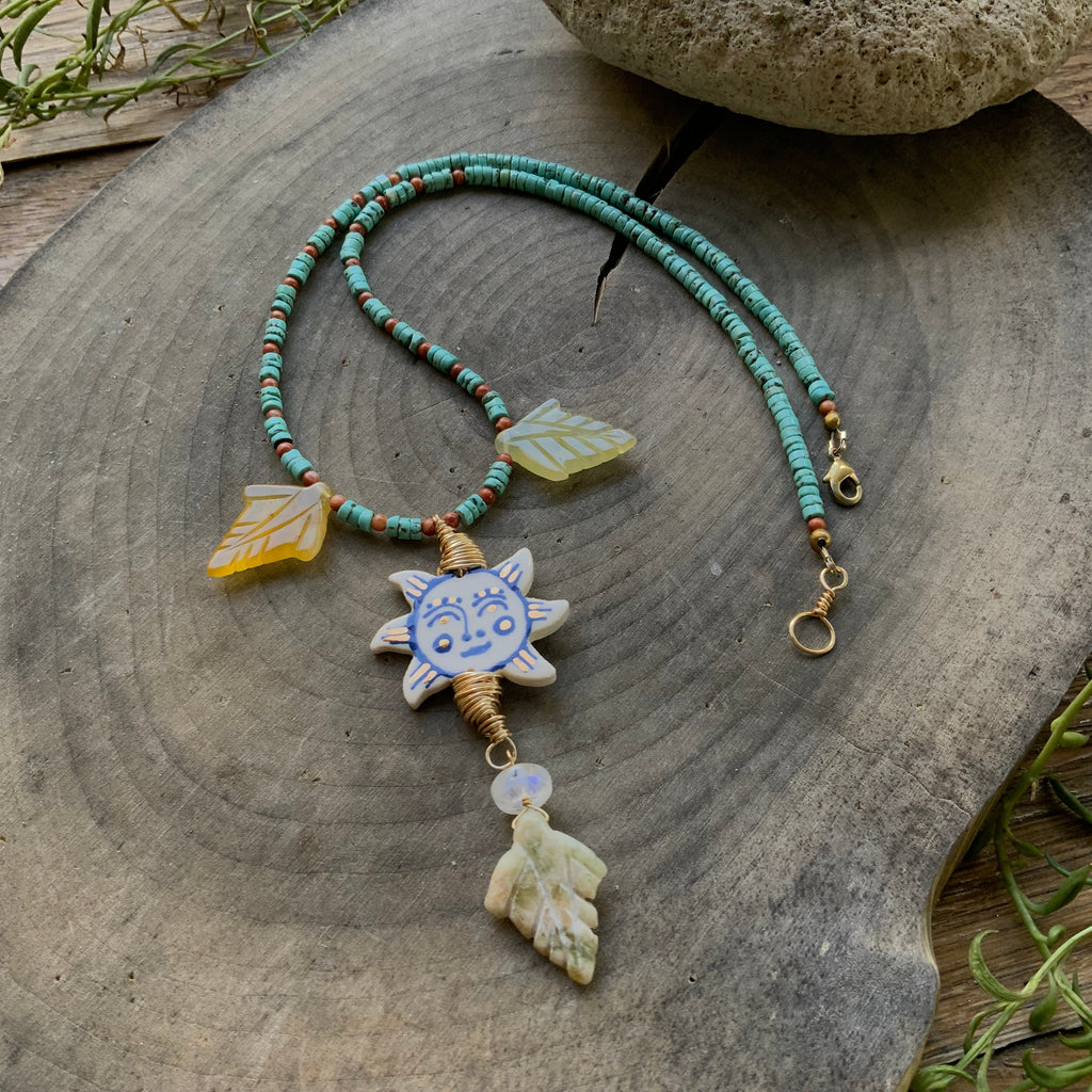 Sol En El Jardin necklace, Folk Ceramic Sun pendant