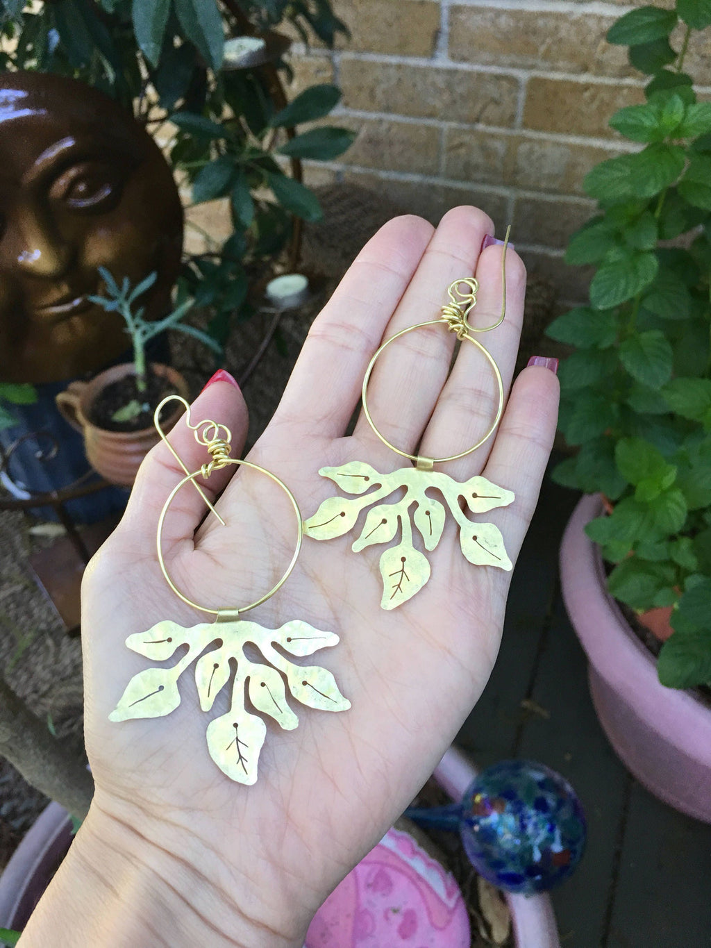Houseplant earrings , Hammered metal pothos plant hoops, Greenery dangle earrings